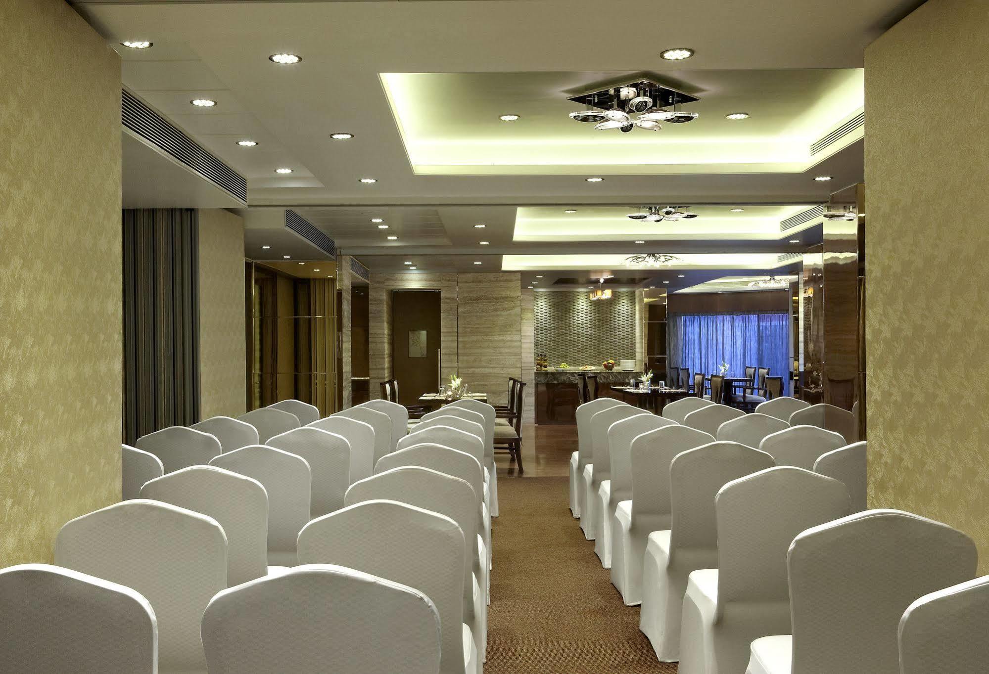 Hotel Suba Galaxy Mumbai Eksteriør bilde